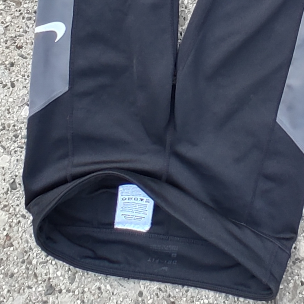 Girls youth M nike leggings